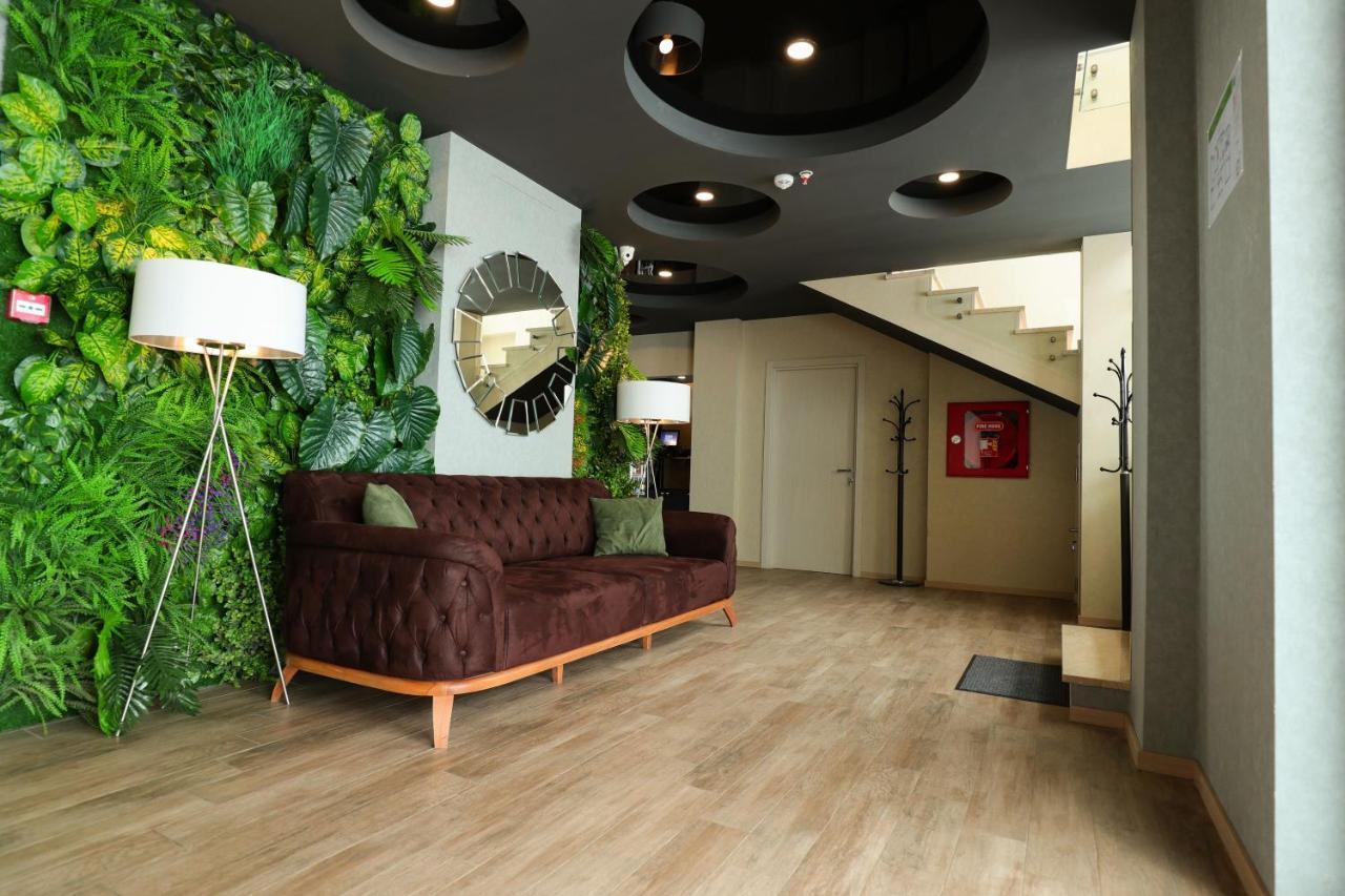 Snow Rooms Hotel 구다우리 외부 사진